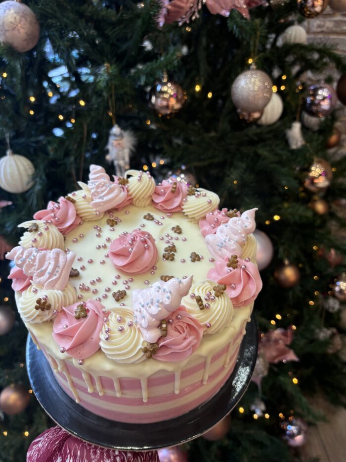 Christmas Pink Velvet - Image 2