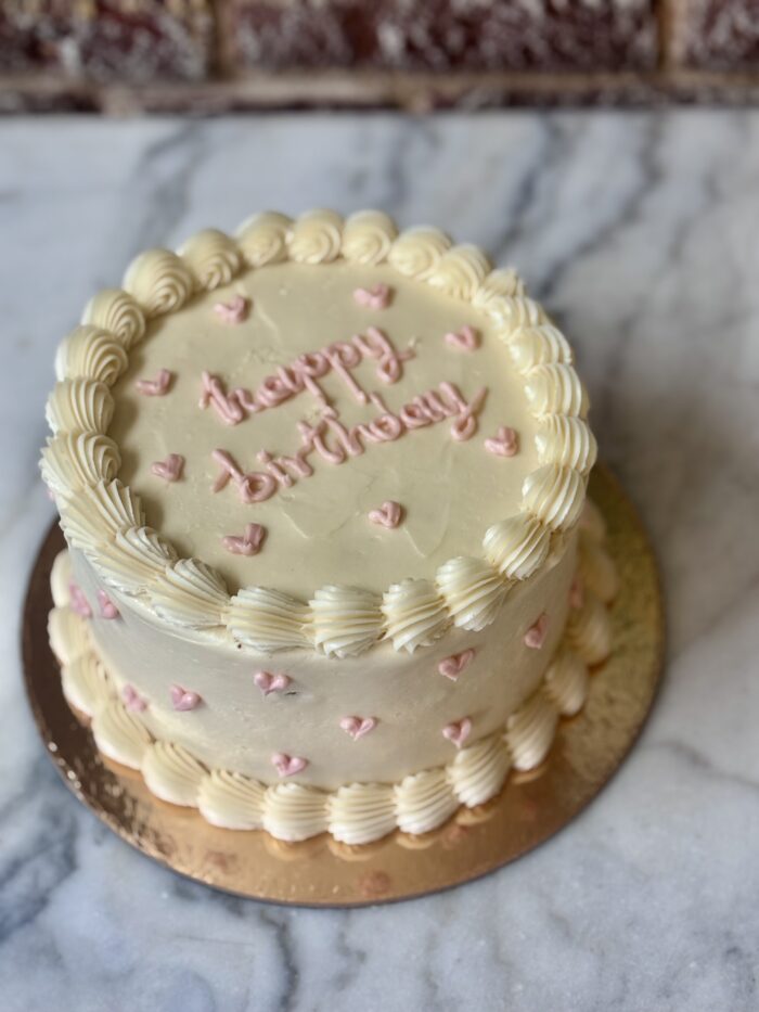 Elegance in pink and white - Image 4